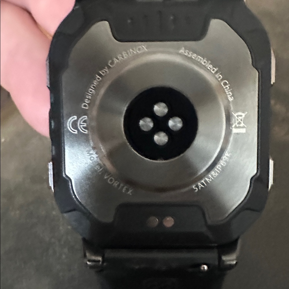 Carbinox Vortex Black Smartwatch - Picture 3 of 3